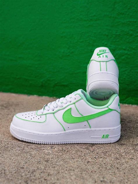 nike air force grüne sohle|nike air force 1 og.